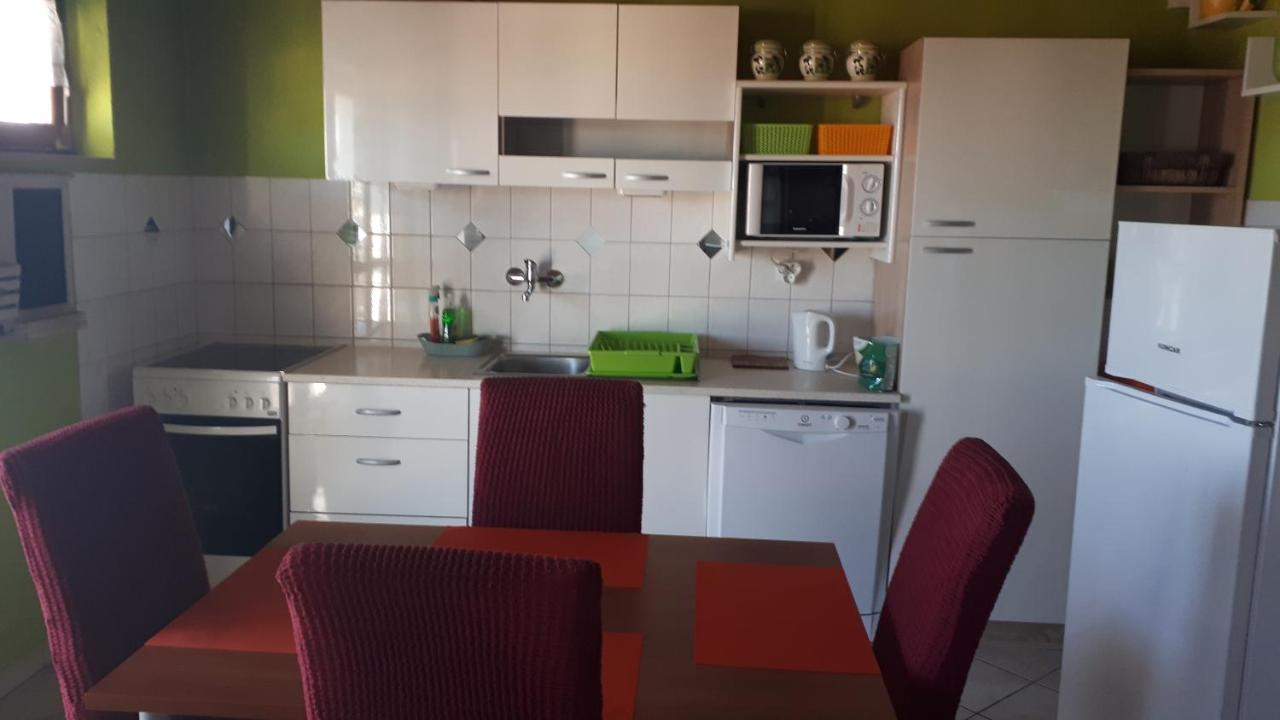 Apartmani Leko Mirjana Baška Voda Exterior foto